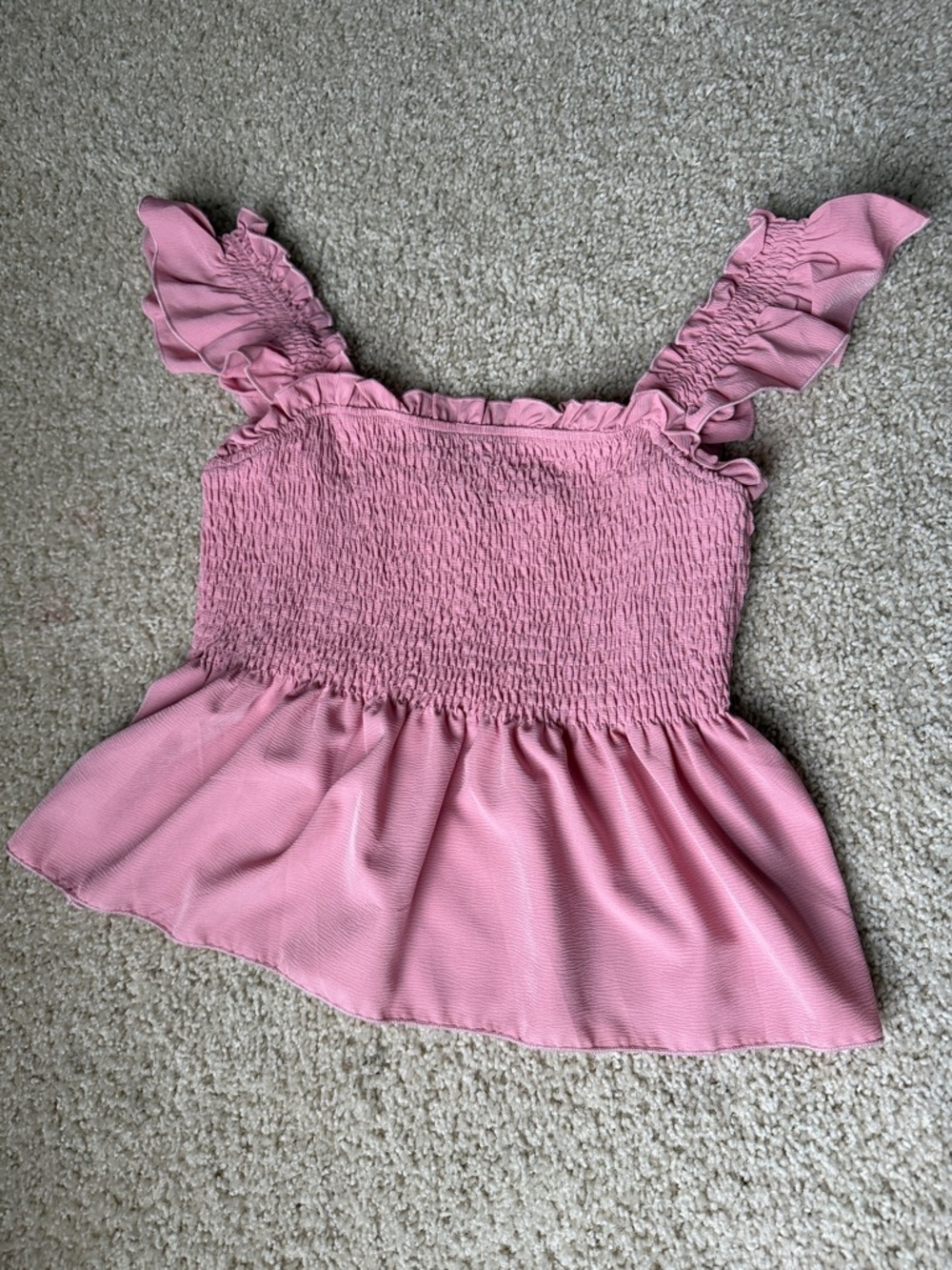💁‍♀️Clarisbelle Pink Smocked Ruffle Tank Small